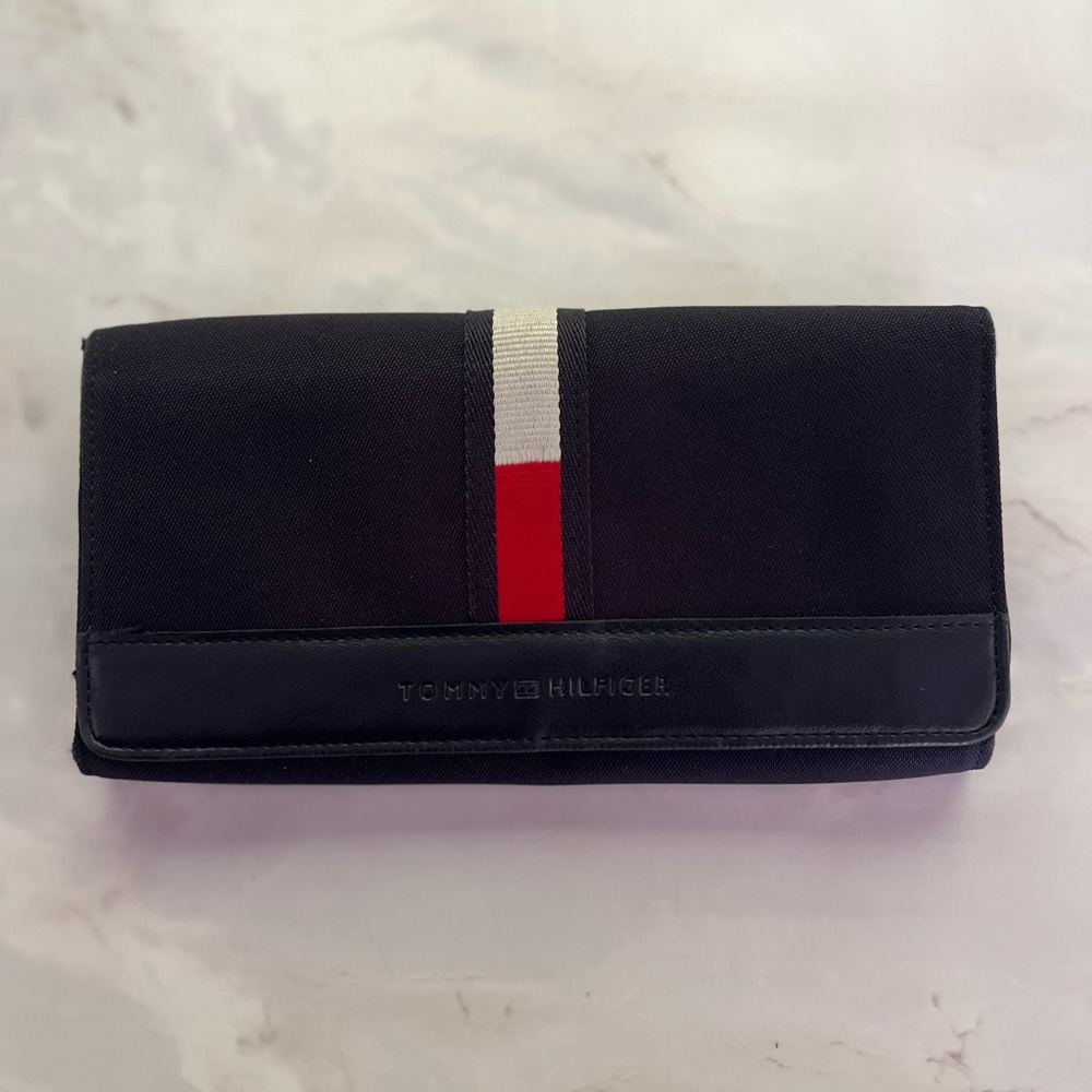 Tommy Hilfiger Blue Wallet with Red Stripe